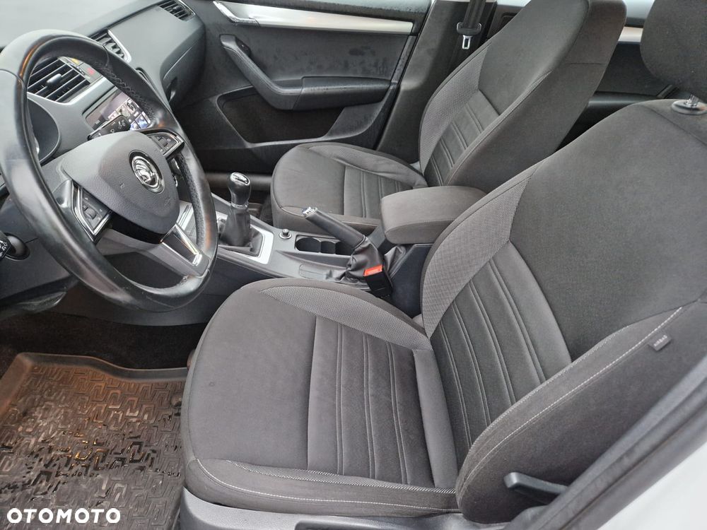 Skoda Octavia 1.6 TDI SCR Ambition - 8