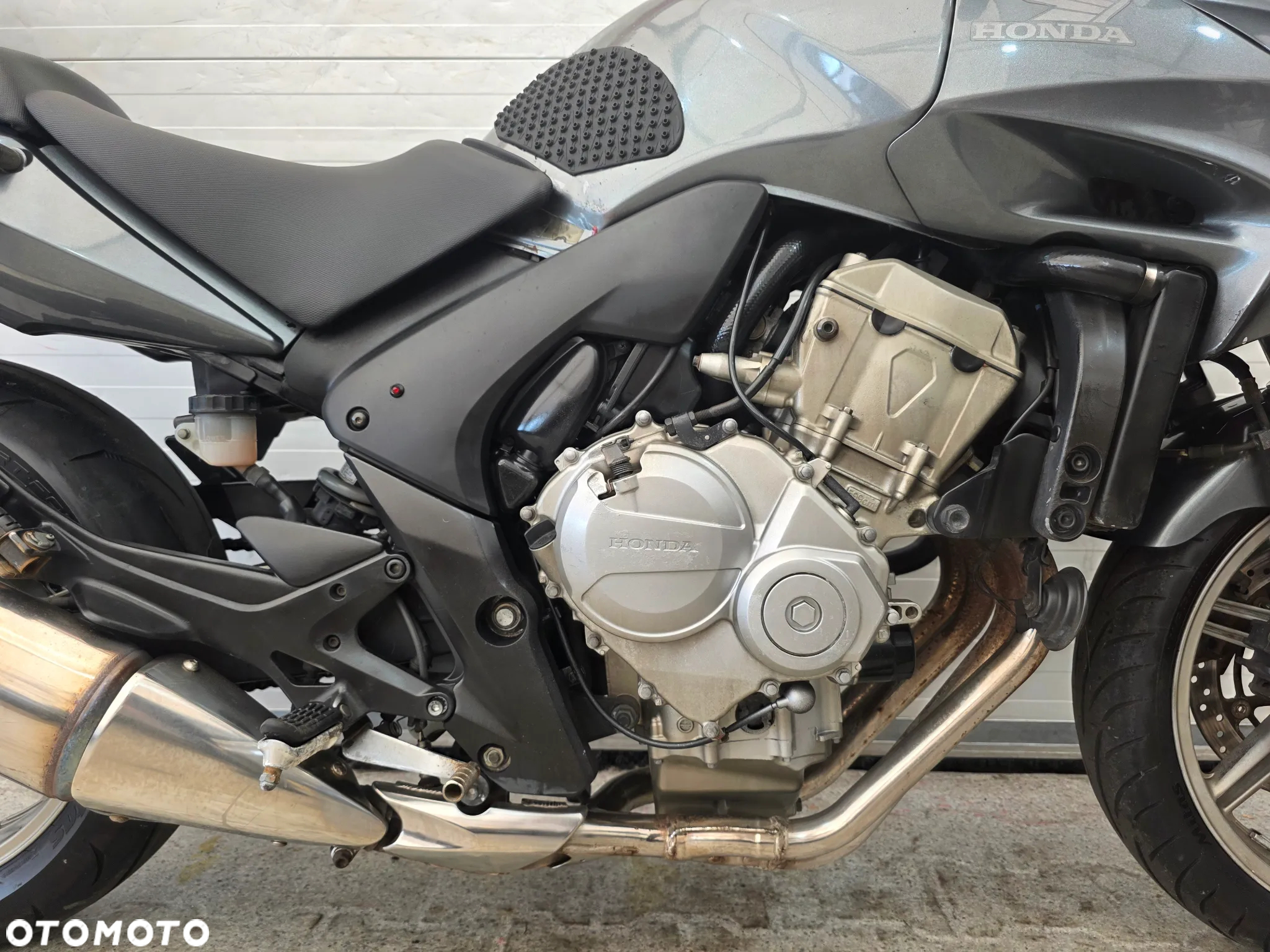 Honda CBF - 13