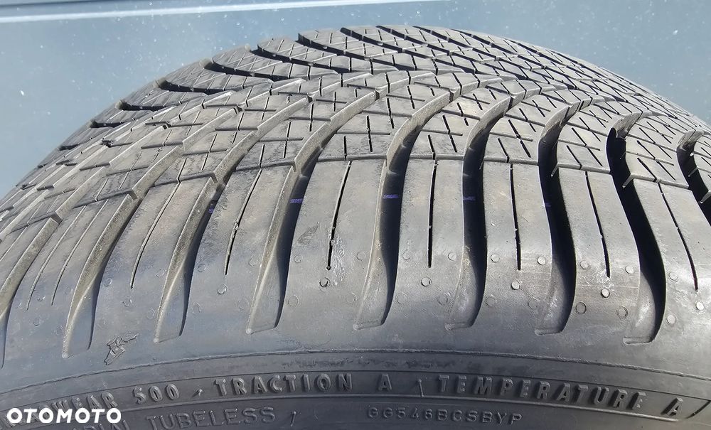 Goodyear Vector 4Seasons Gen-3 235/35R19 91 Y - 7