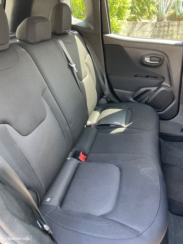 Jeep Renegade 1.3 T-GDI Longitude - 6