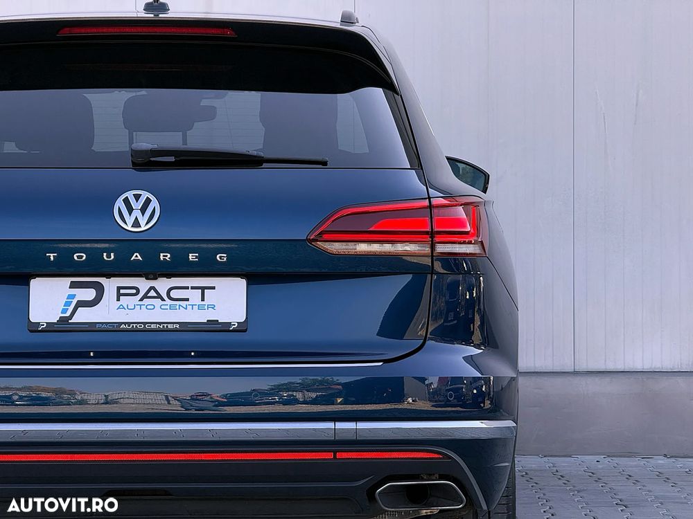 VOLKSWAGEN Touareg 2019 — imagine 15