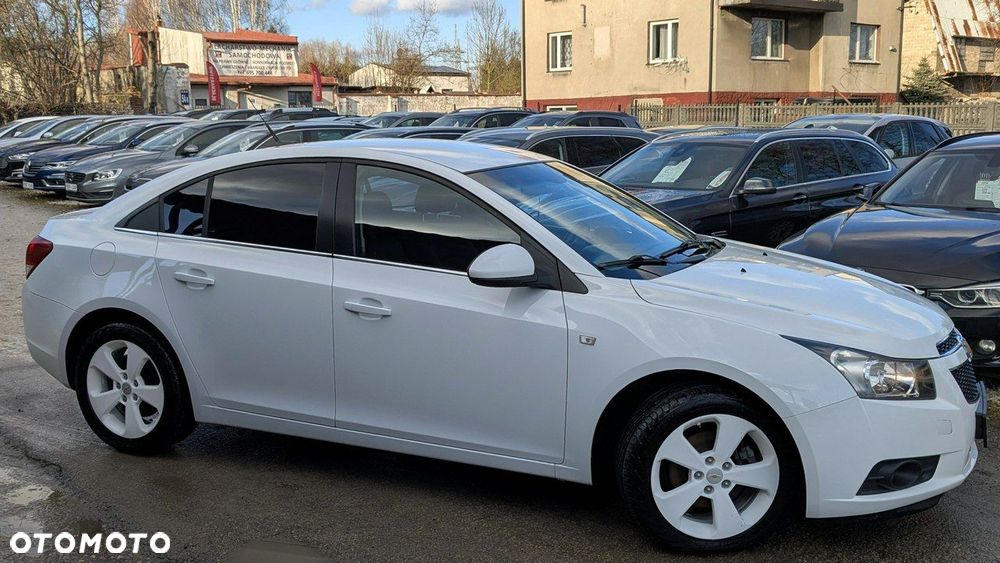Chevrolet Cruze - 5