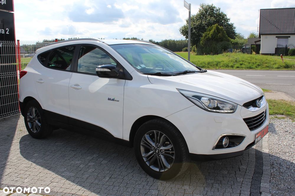 Hyundai ix35 1.6 2WD Fifa World Cup Edition - 8