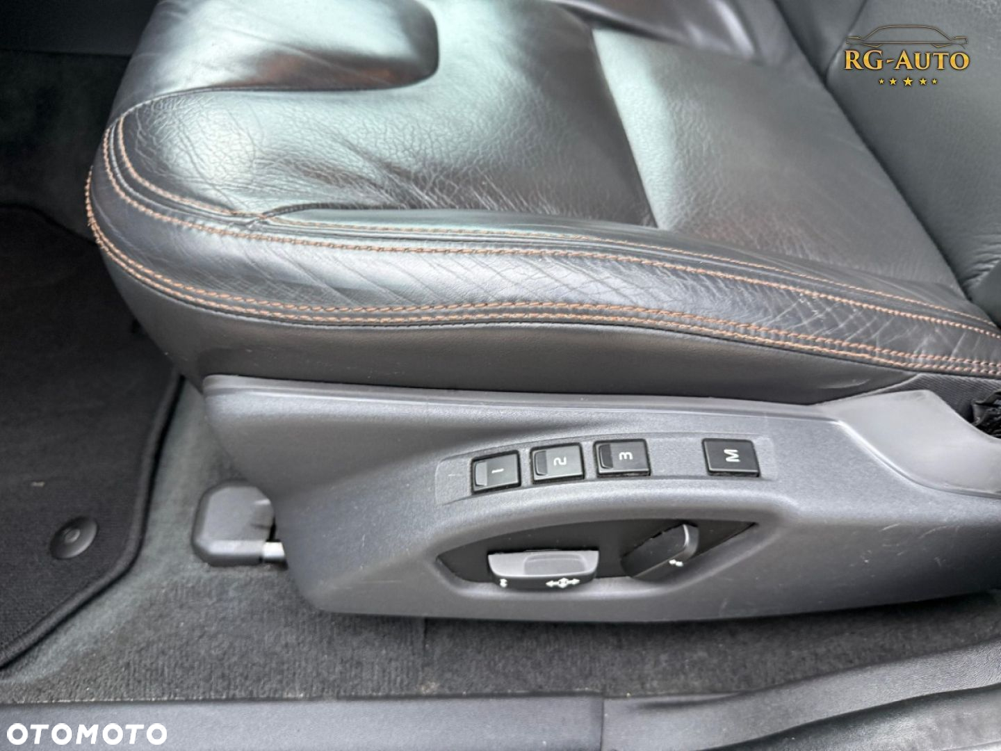 Volvo XC 60 - 38