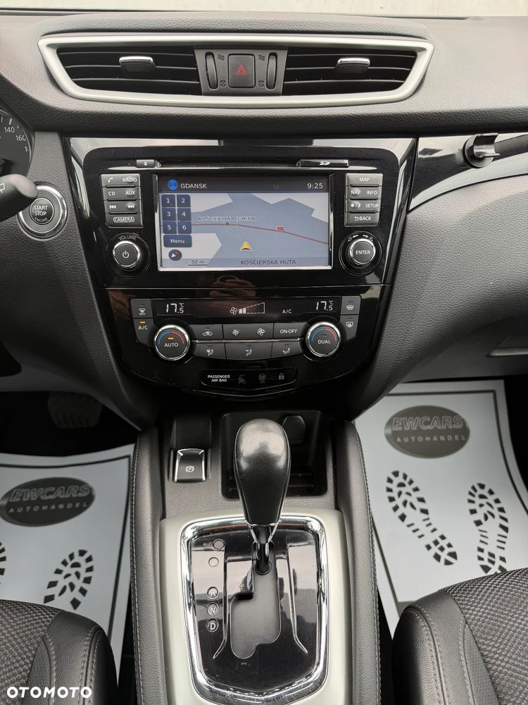 Nissan Qashqai 1.2 DIG-T Xtronic TEKNA+ - 12