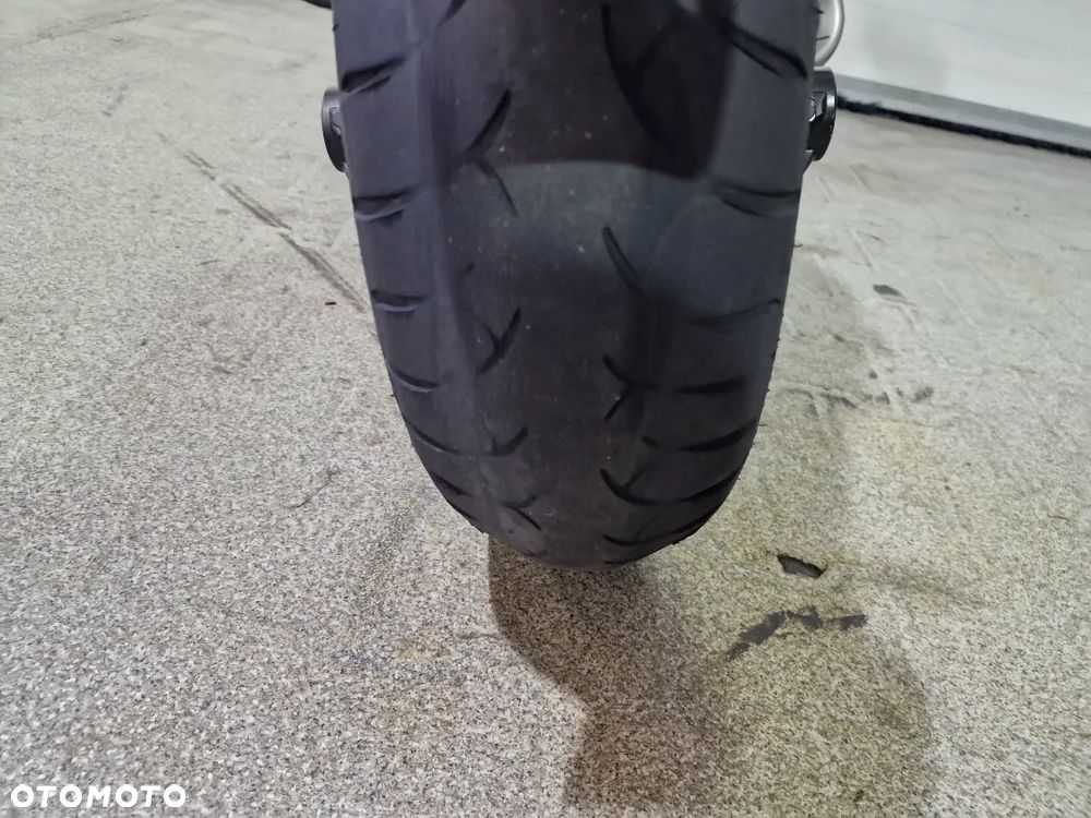Yamaha XSR - 29