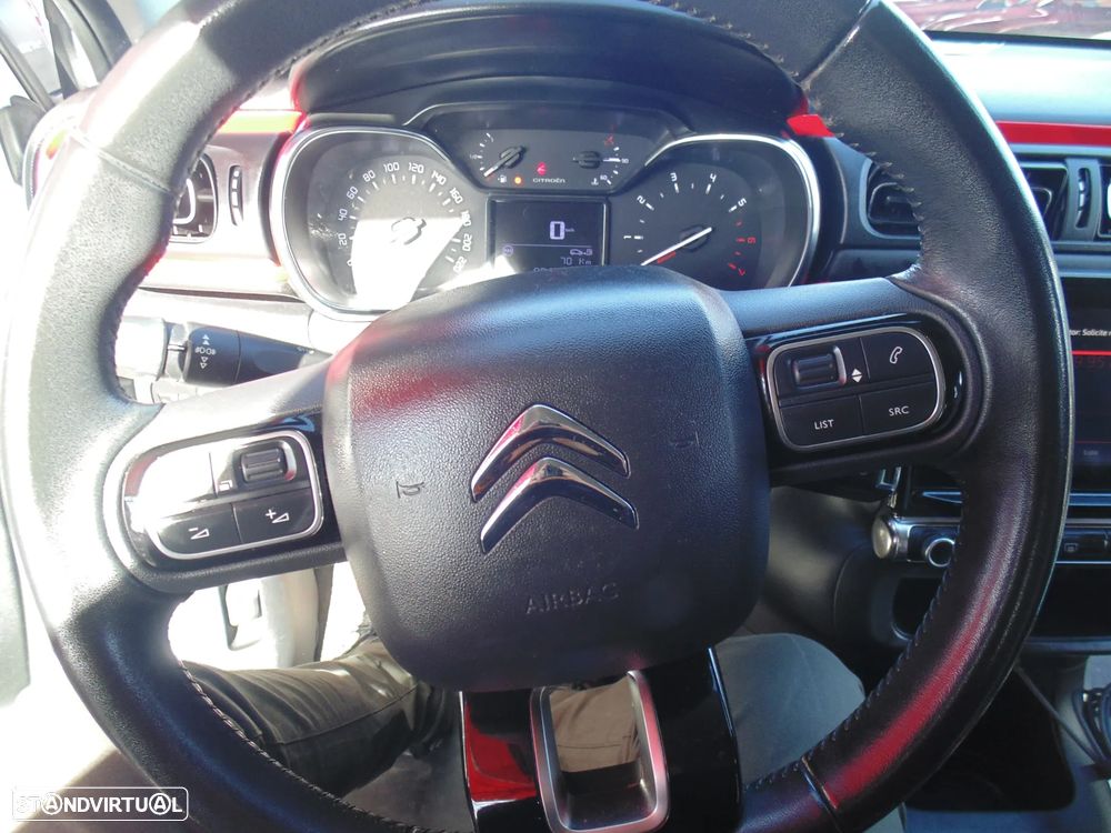 Citroën C3 1.2 PureTech Shine - 28