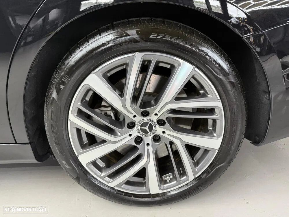 Mercedes-Benz E 300 de - 32
