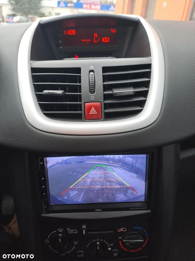 Peugeot 207 75 Tendance - 18