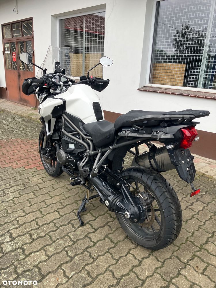 Triumph Tiger - 2