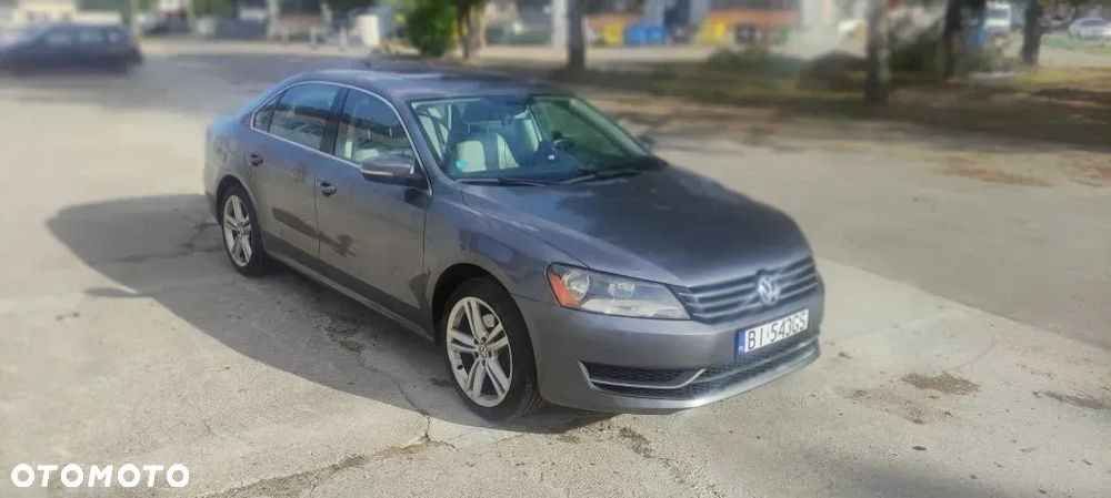 Volkswagen Passat 1.8 TSI BMT Comfortline DSG - 5