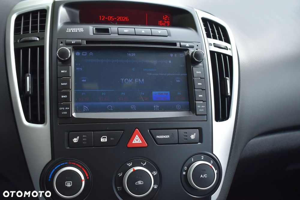 Kia Ceed - 23