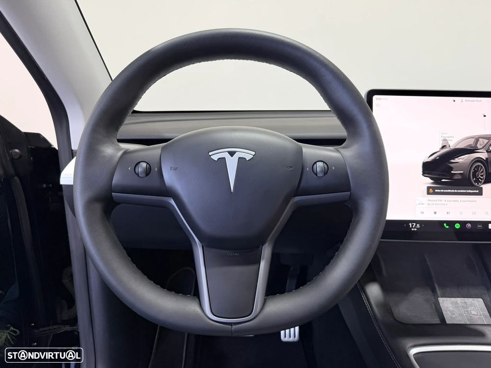 Tesla Model Y Performance Dual Motor AWD - 23