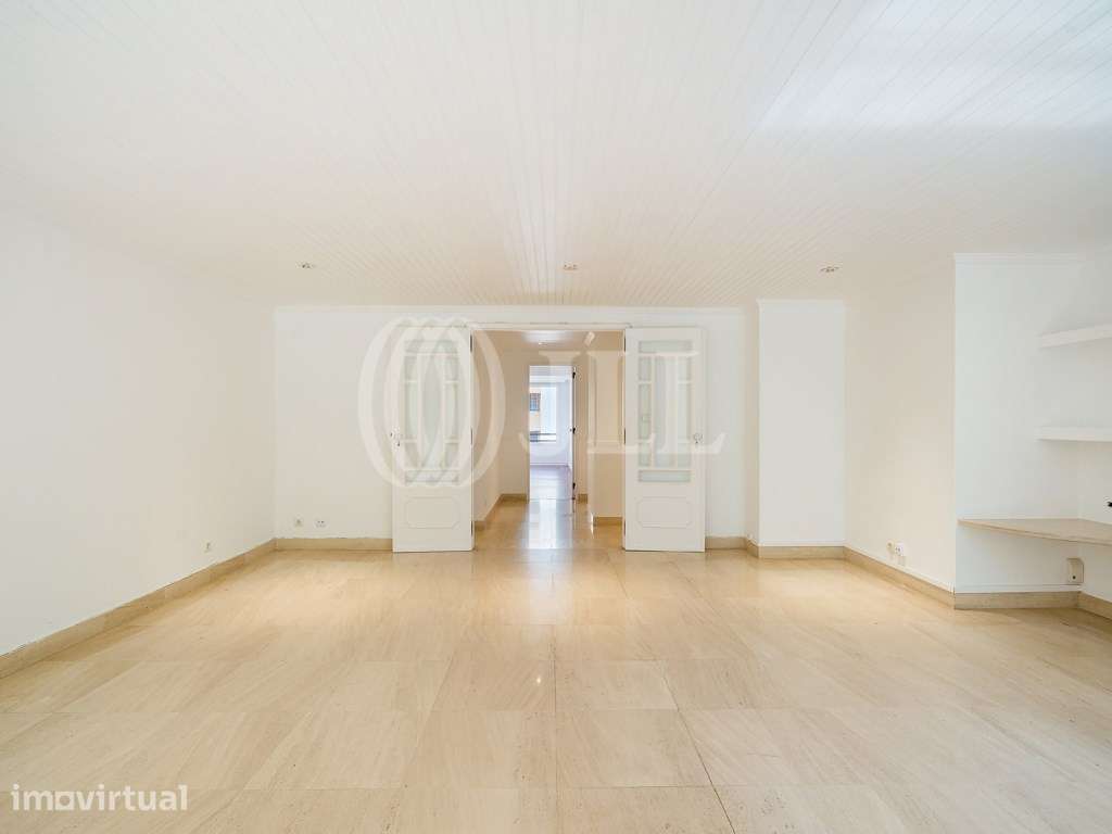 Apartamento T3 com garagem, na Alameda da Guia, Cascais - Grande imagem: 2/26
