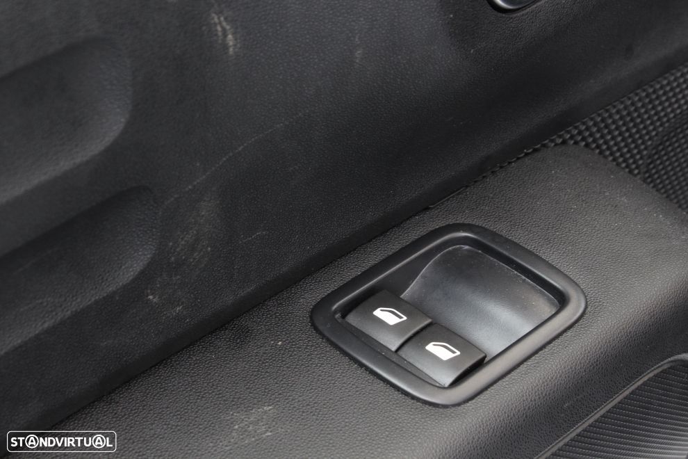 Citroën C3 1.5 BlueHDi C-Series - 22