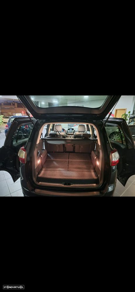 Ford Grand C-Max 1.0 SCTi Titanium Edition - 3
