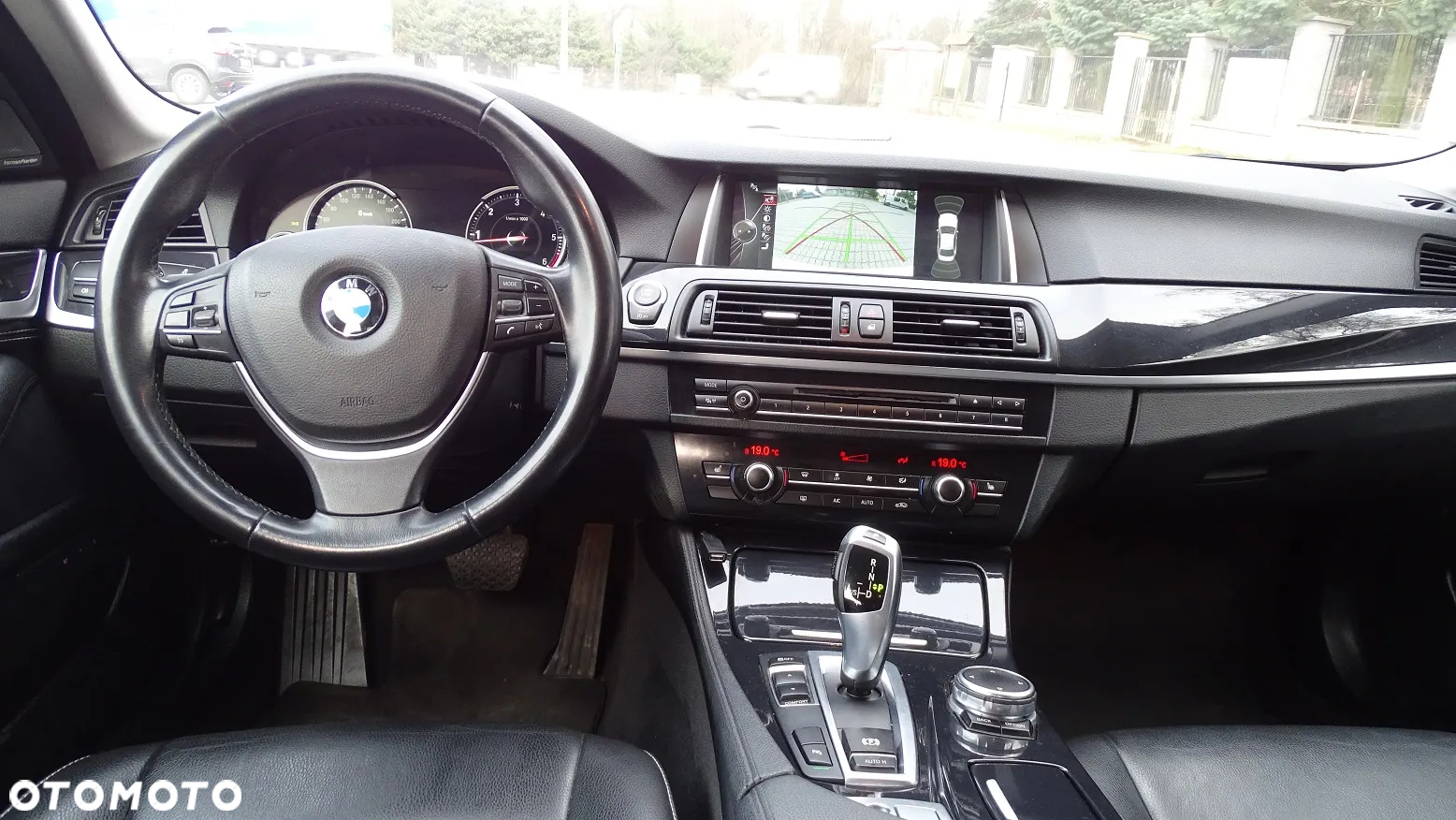 BMW Seria 5 520d Efficient Dynamics Edition - 10