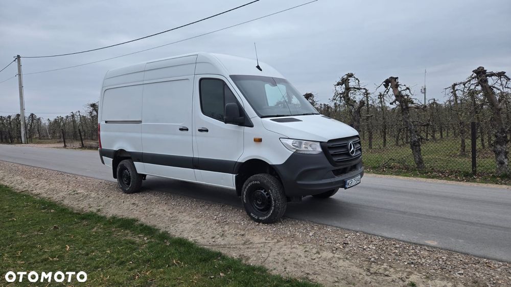 Mercedes-Benz SPRINTER - 1