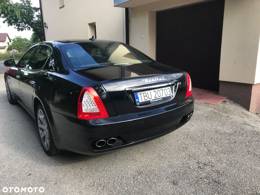 Maserati Quattroporte - 3