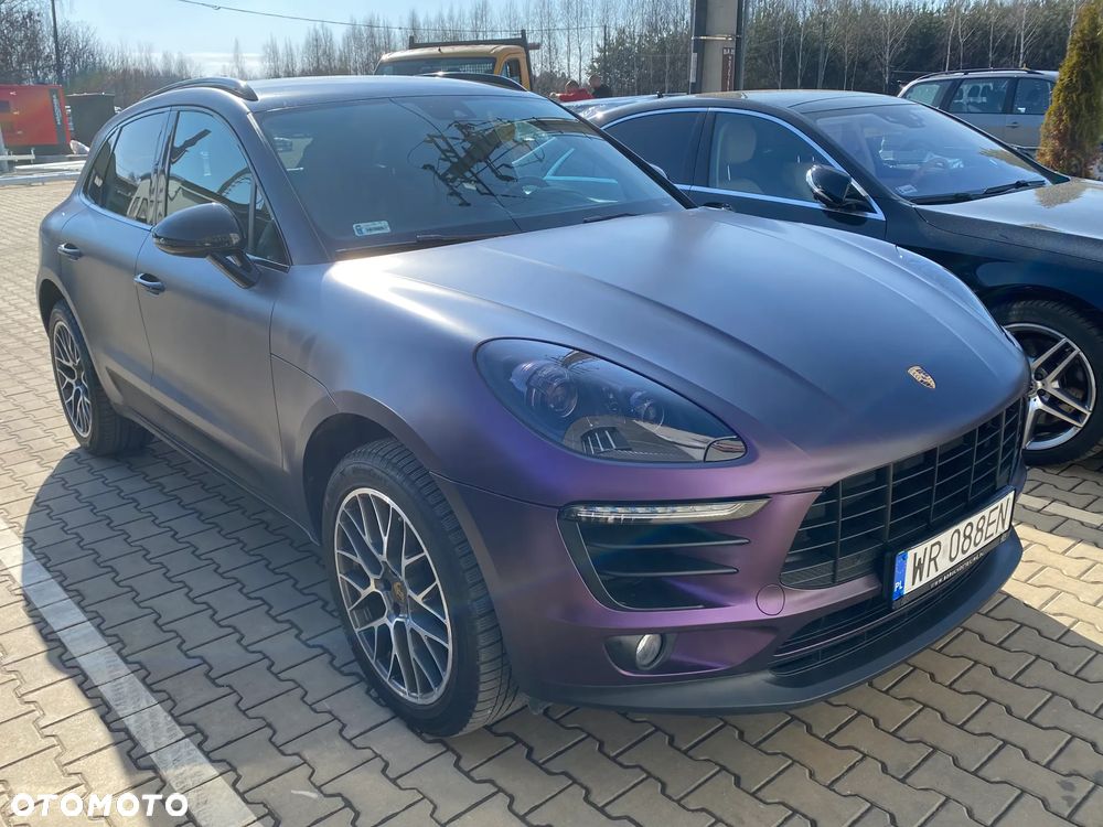 Porsche Macan - 1