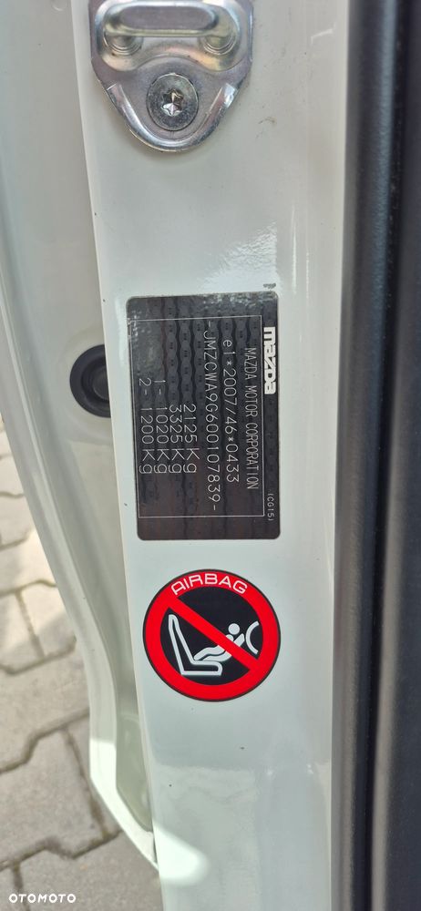Mazda 5 2.0 Exclusive - 16