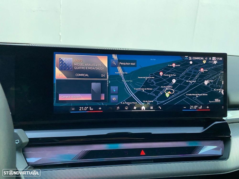 BMW i5 eDrive40 Pack Desportivo M - 9