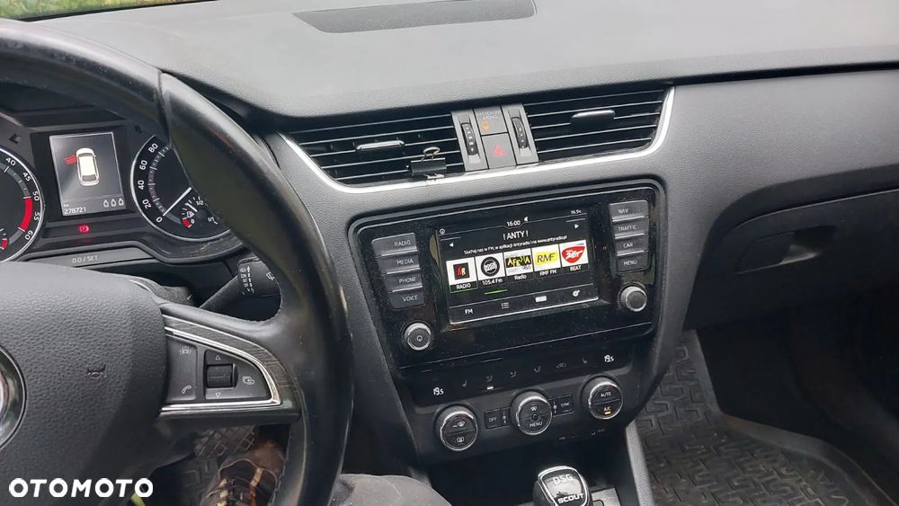 Skoda Octavia Scout 2.0 TDI 4x4 DSG - 19