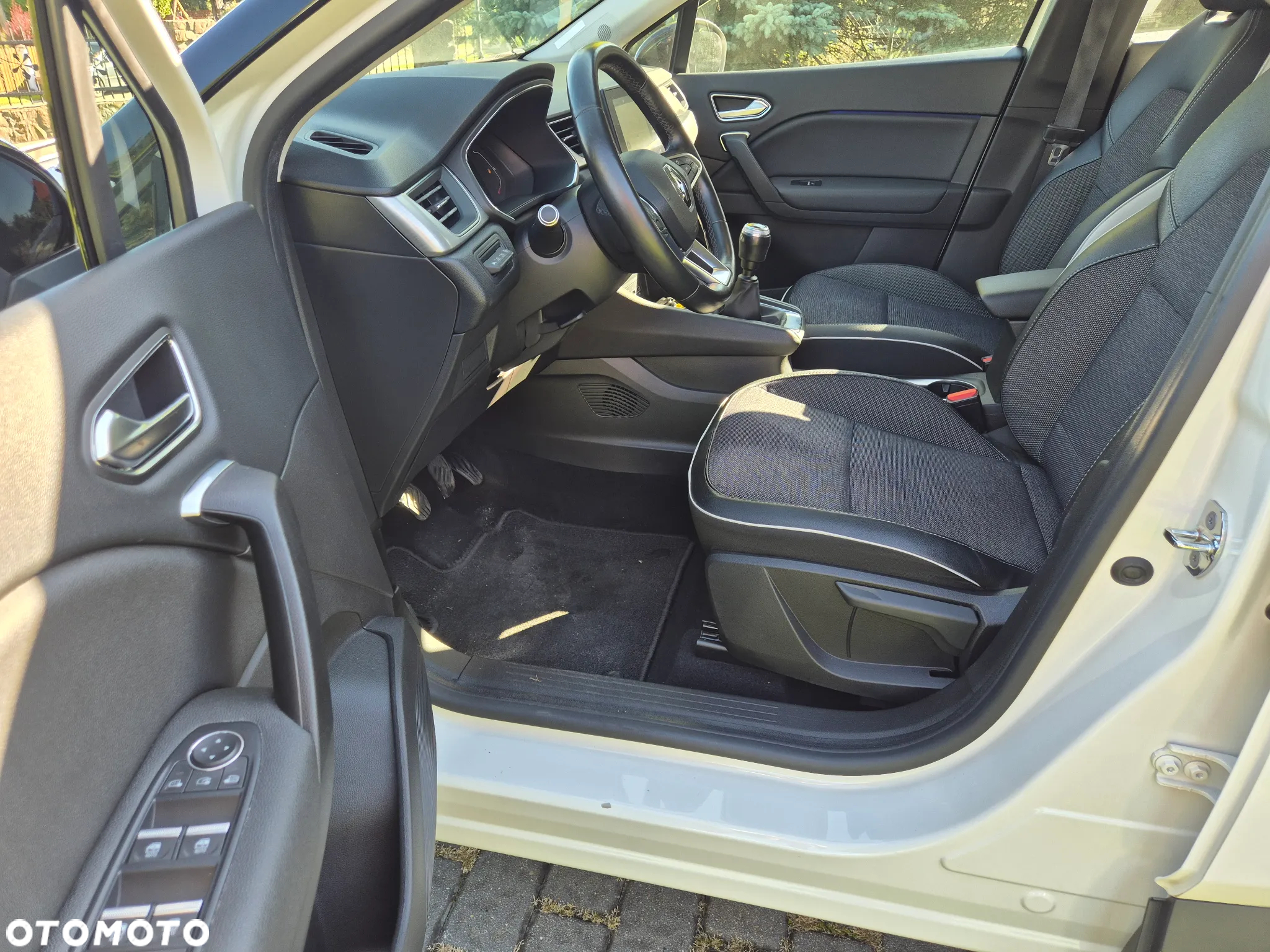 Renault Captur 1.3 TCe Intens - 14