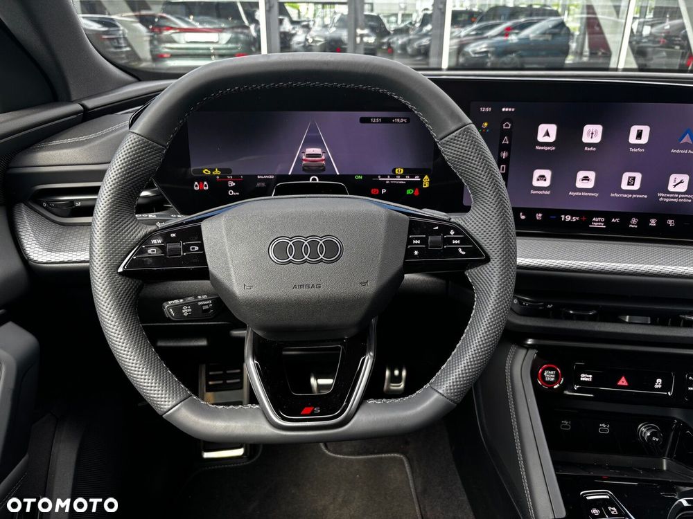Audi Q5 Sportback - 25