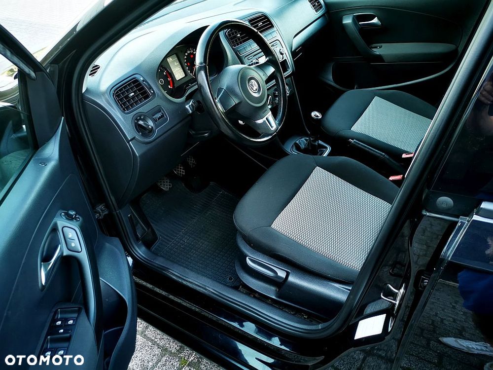 Volkswagen Polo 1.4 16V Comfortline - 5