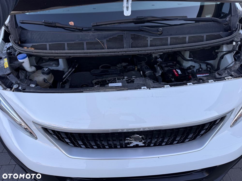 Peugeot Expert Jumpy Scudo Proace - 17