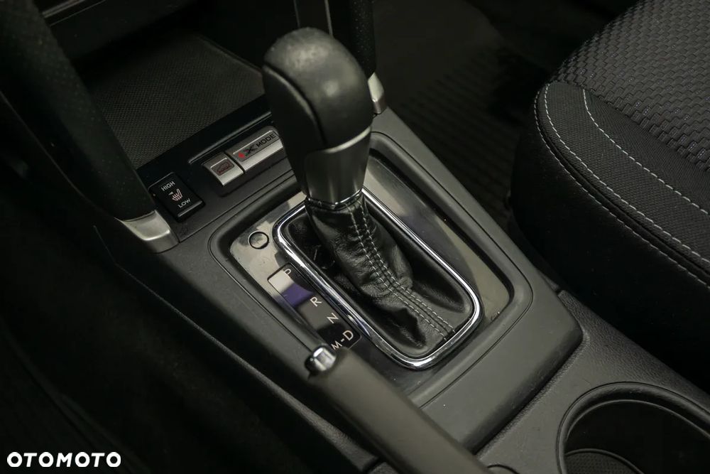 Subaru Forester 2.0D Lineartronic Exclusive - 35