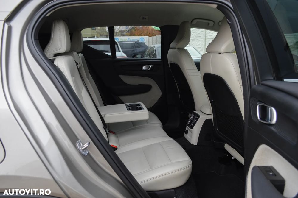 Volvo XC 40 Recharge T5 Twin Engine AT7 Inscription - 23