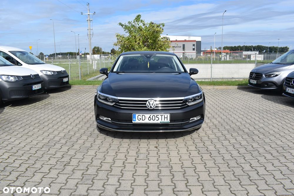 Volkswagen Passat 1.5 TSI EVO Highline DSG - 4