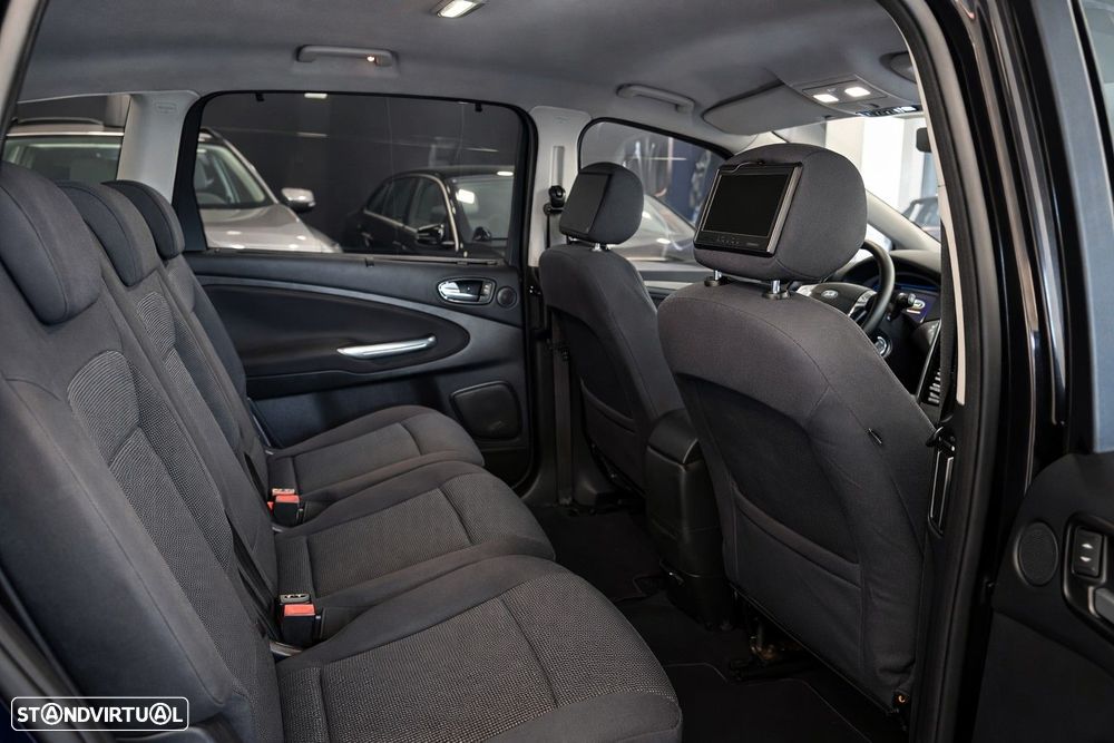 Ford S-Max 1.8 TDCi Titanium 7L - 4