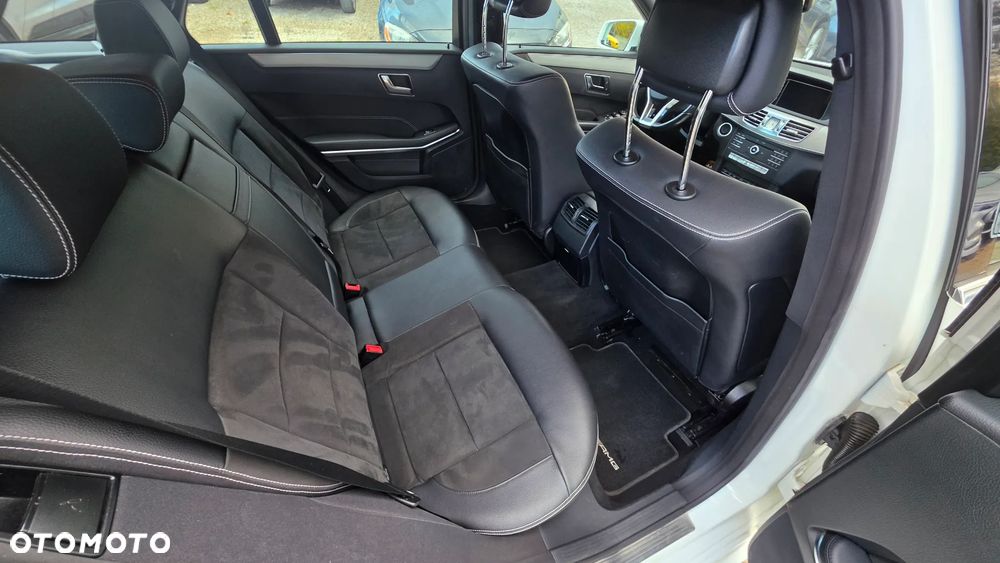 Mercedes-Benz Klasa E 220 BlueTEC 4Matic 7G-TRONIC Avantgarde - 8