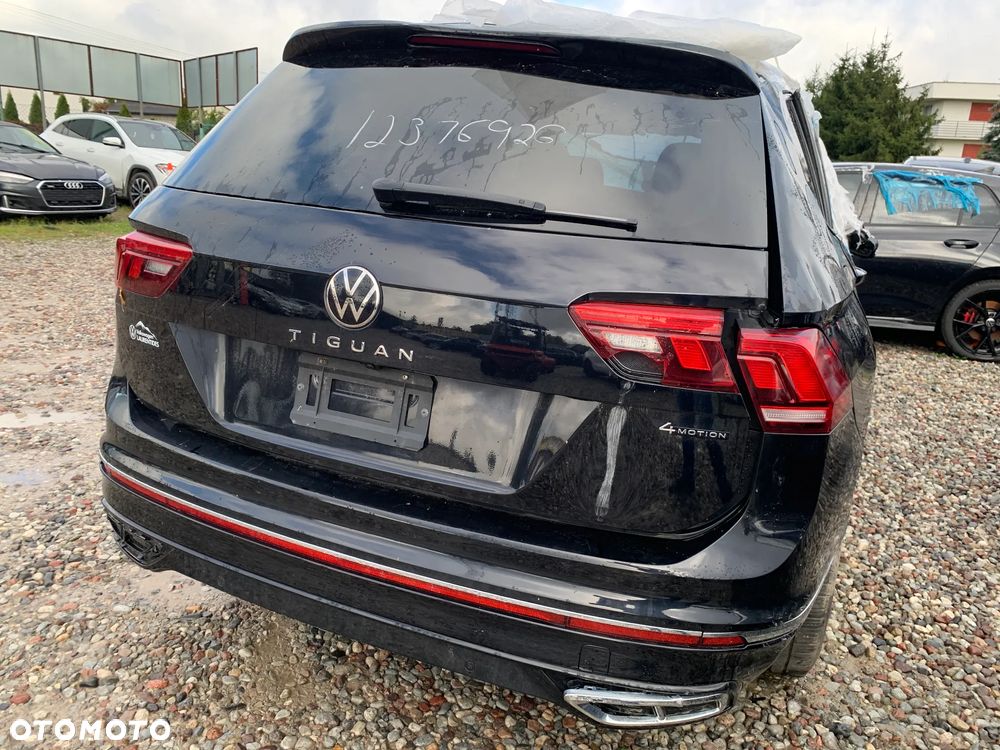 Volkswagen Tiguan Allspace 2.0 TSI 4Mot Highline DSG - 11