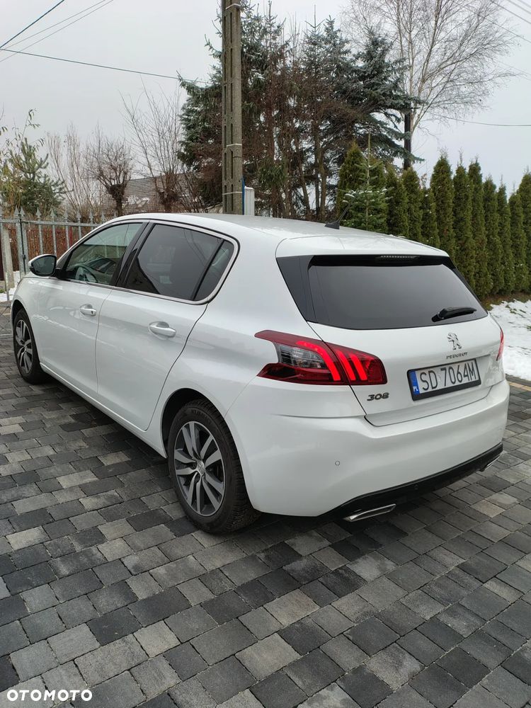 Peugeot 308 BlueHDi 130 EAT8 Stop & Start Allure Business-Paket - 10