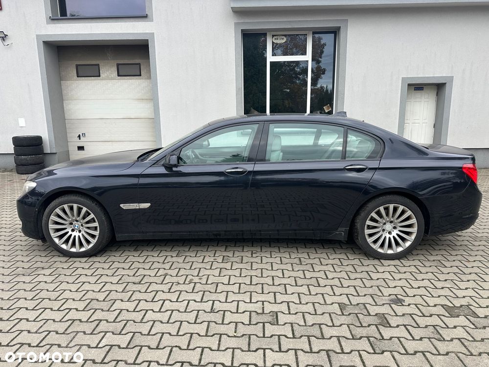 BMW Seria 7 - 4