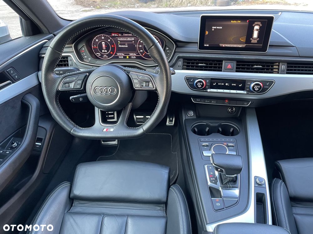 Audi A4 Avant 2.0 TDI DPF clean diesel quattro S tronic S line Sportpaket - 32