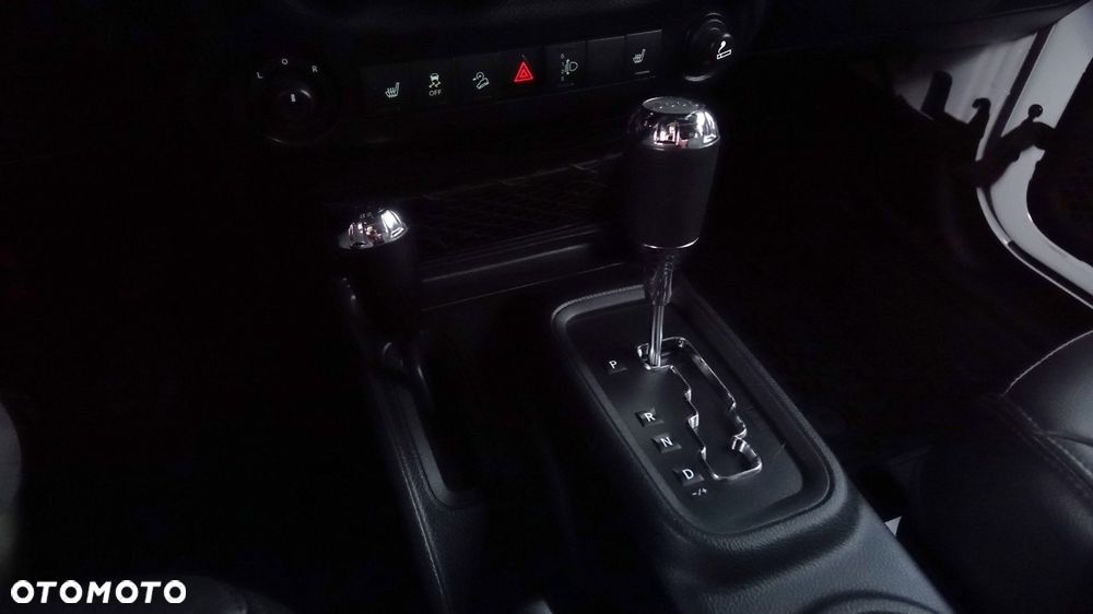 Jeep Wrangler - 38