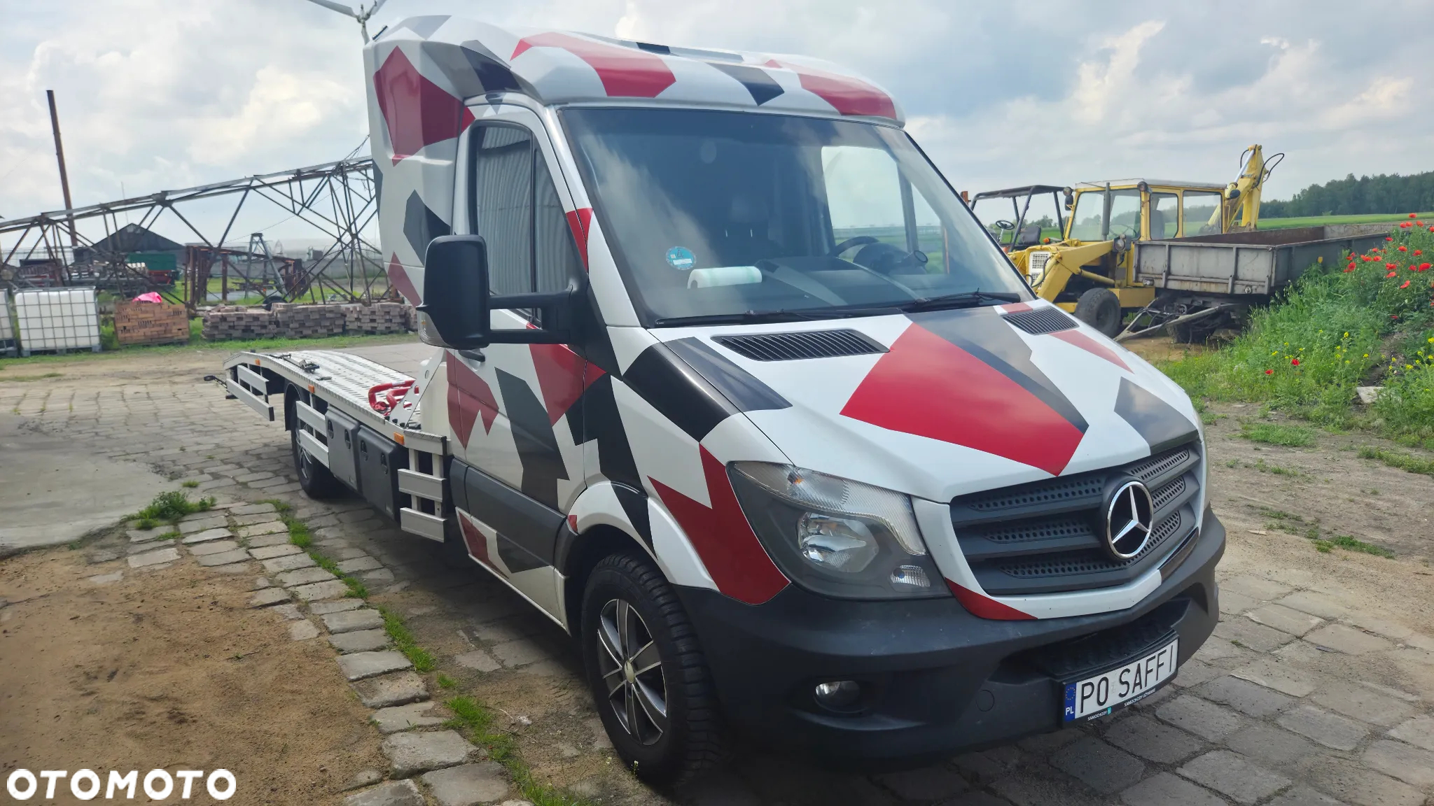 Mercedes-Benz Sprinter - 4