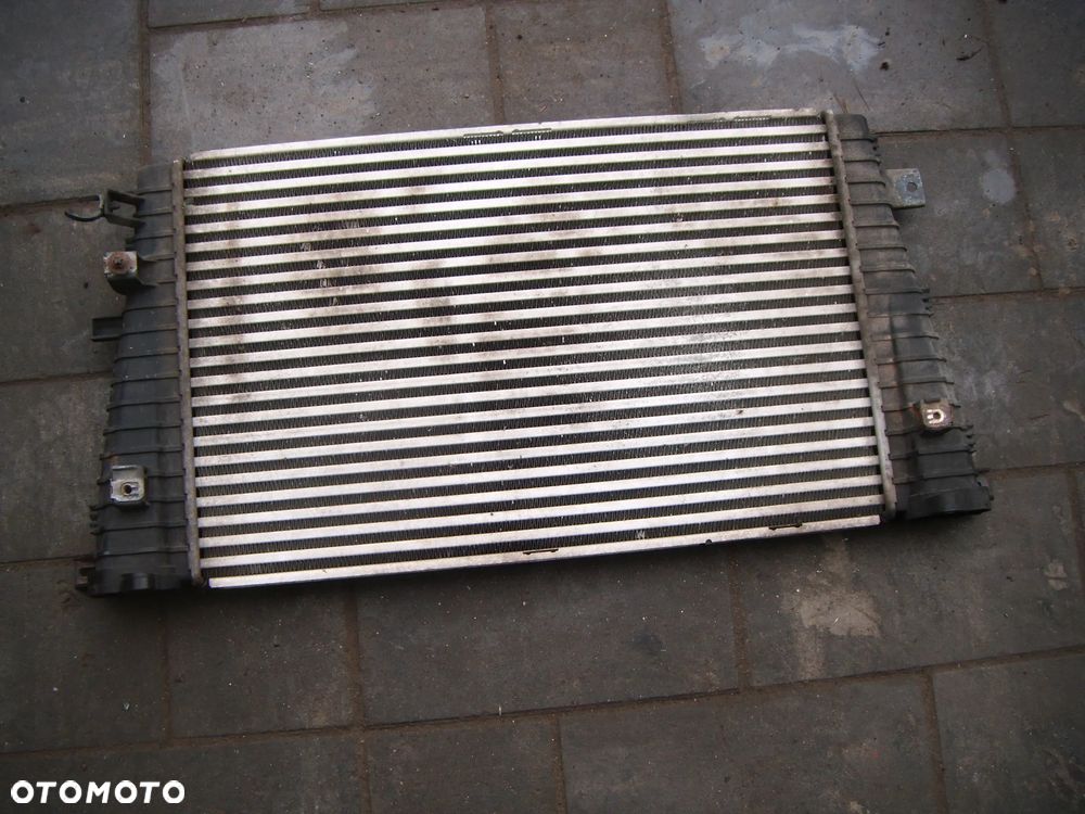 opel zafira b 1.7 cdti intercooler  13243008 - 1