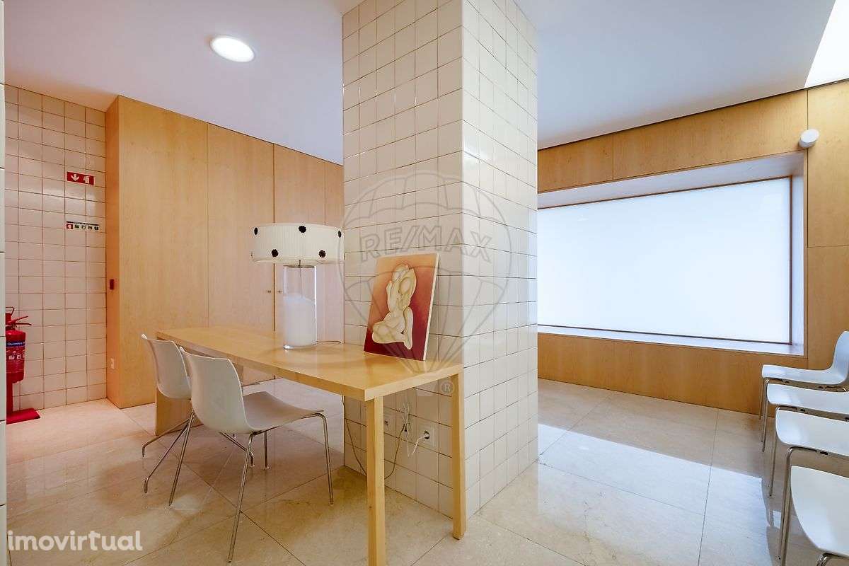 Outros - Comercial T0 para venda - Grande imagem: 3/31