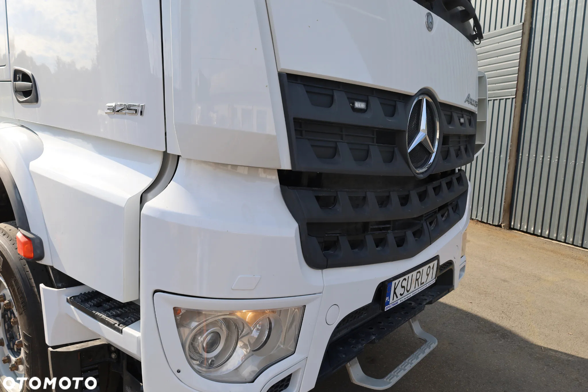 Mercedes-Benz AROCS - 20