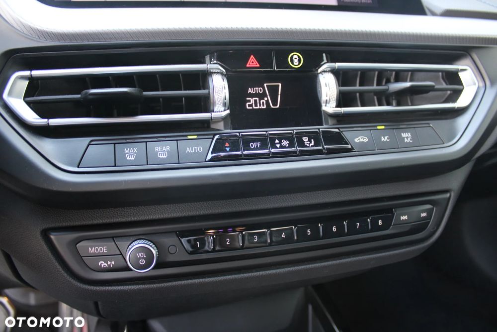 BMW Seria 2 218i M Sport sport - 20
