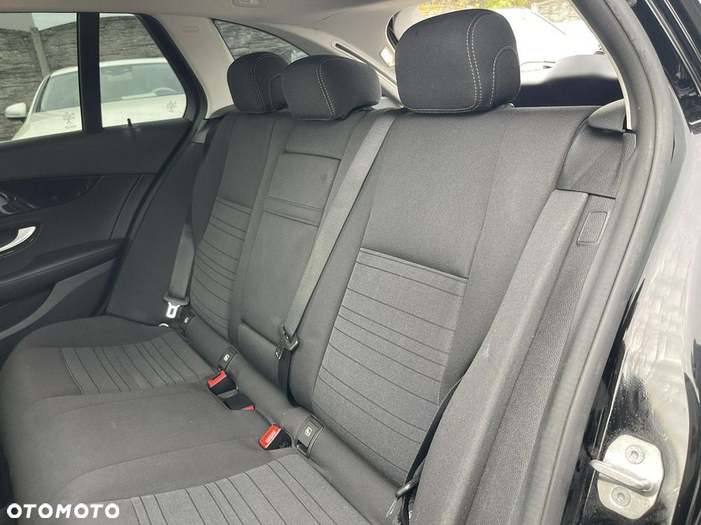 Mercedes-Benz Klasa C 200 d T 9G-TRONIC - 9