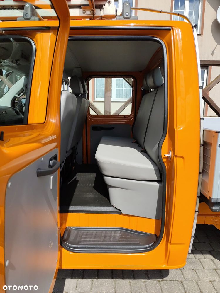 Volkswagen Transporter T5 2.0TDI Doka - 20