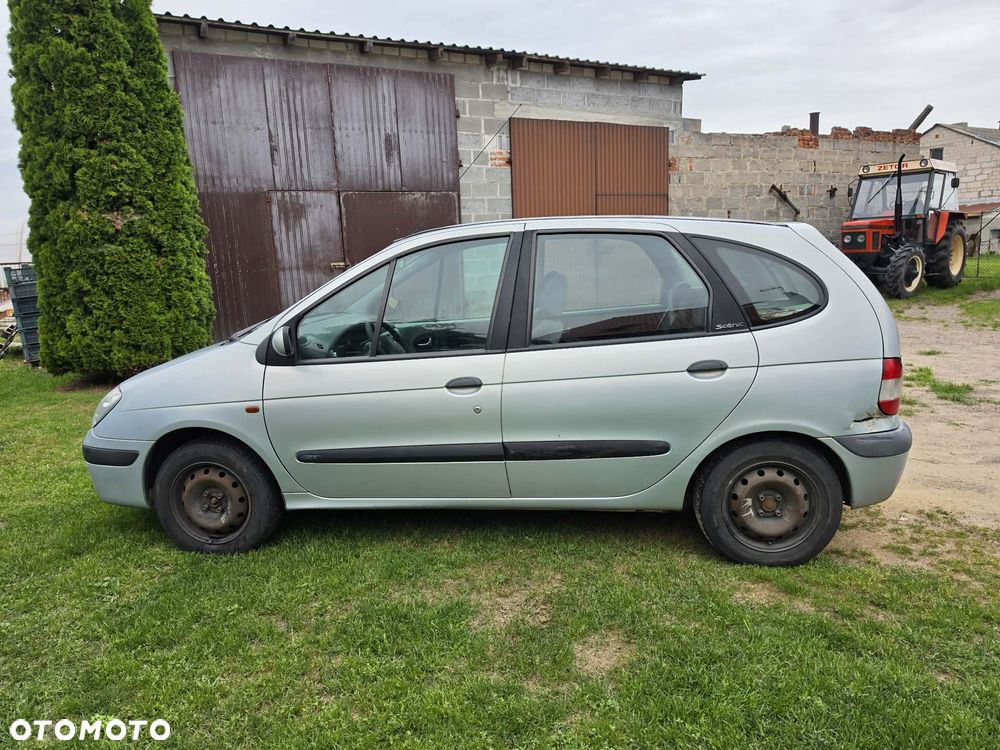 Renault Scenic - 4