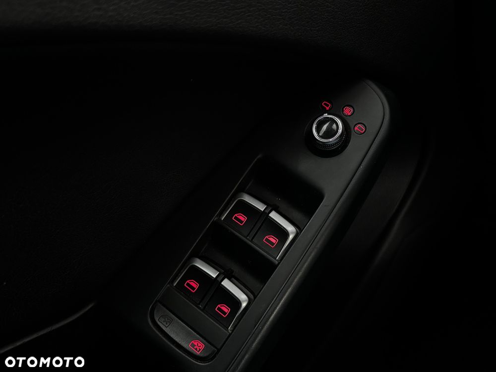 Audi A4 Avant 2.0 TDI e DPF Ambition - 13